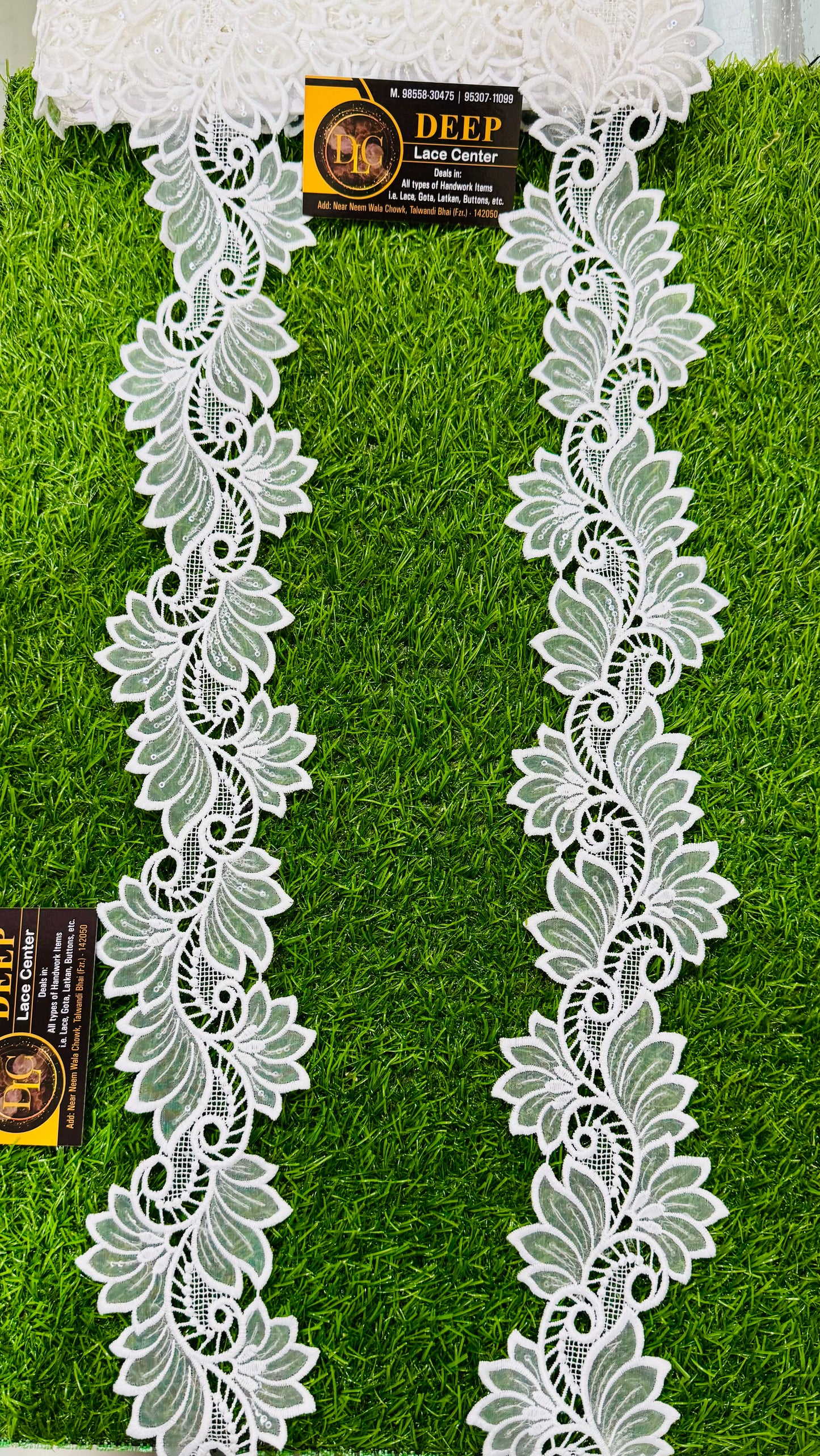 White Floral Embroidered Net Dyeable Lace Border – Elegant Saree, Dupatta & Dress Trim